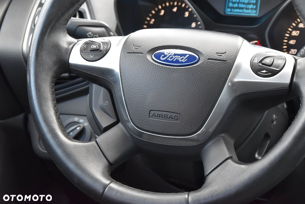 Ford Kuga - 20