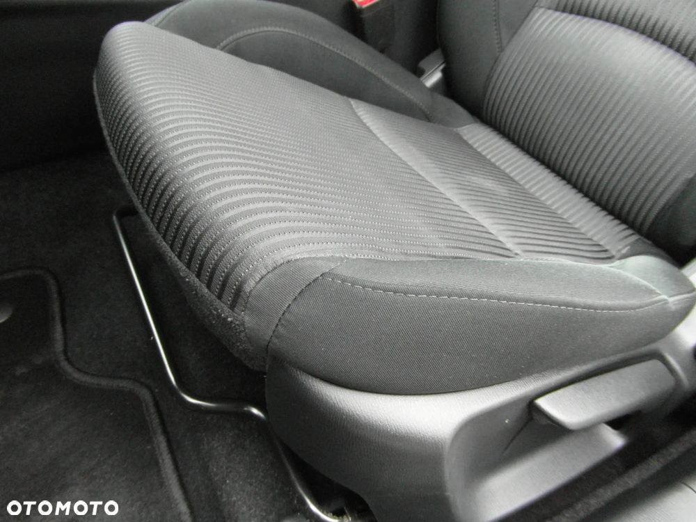 Mazda 3 SKYACTIV-G 120 Urban Limited - 17
