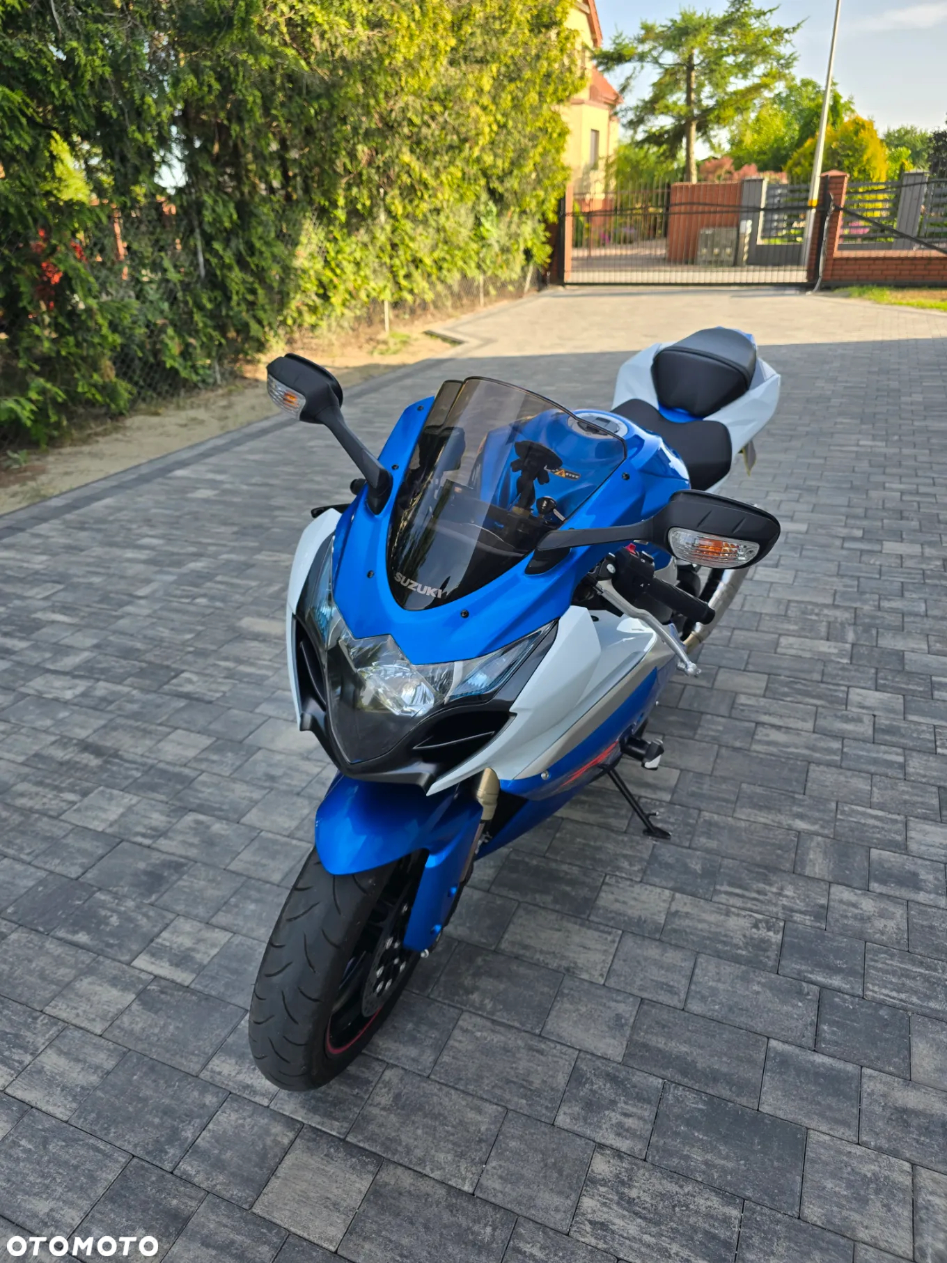 Suzuki GSX-R - 3