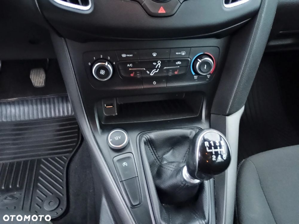 Ford Focus - 16
