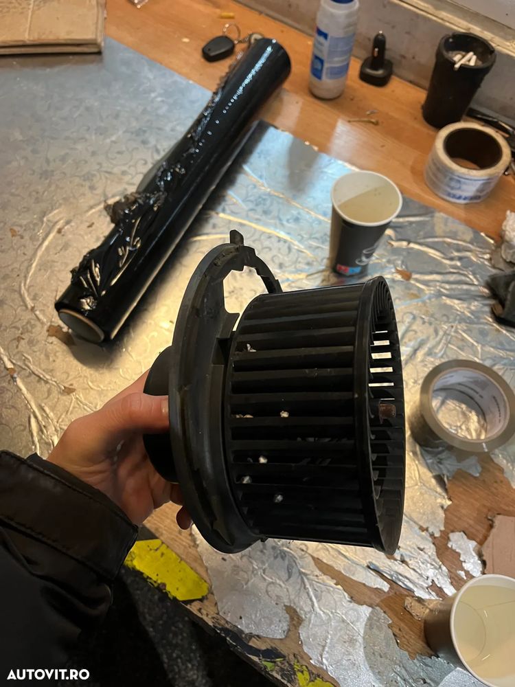 Motoras aeroterma ventilator rezistenta trepte habitaclu VW Volkswagen Golf 6 Europa - 5