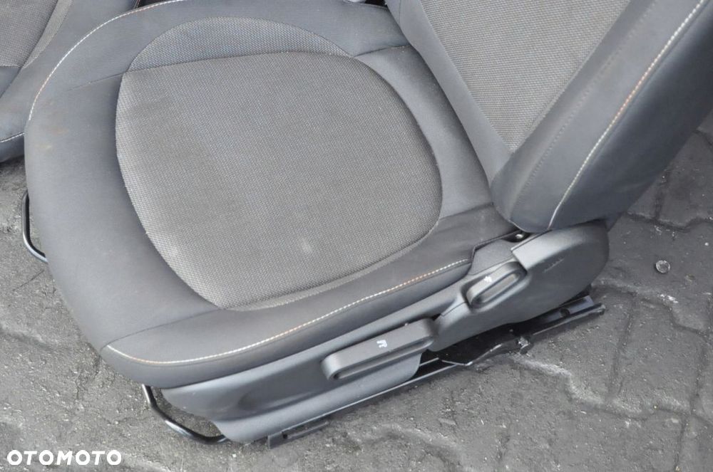 MINI F54 LIFT FOTELE KANAPA BOCZKI TUNEL UK - 14