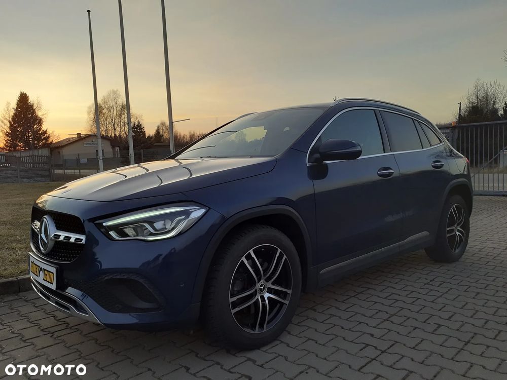 Mercedes-Benz GLA 200 Progressive - 35
