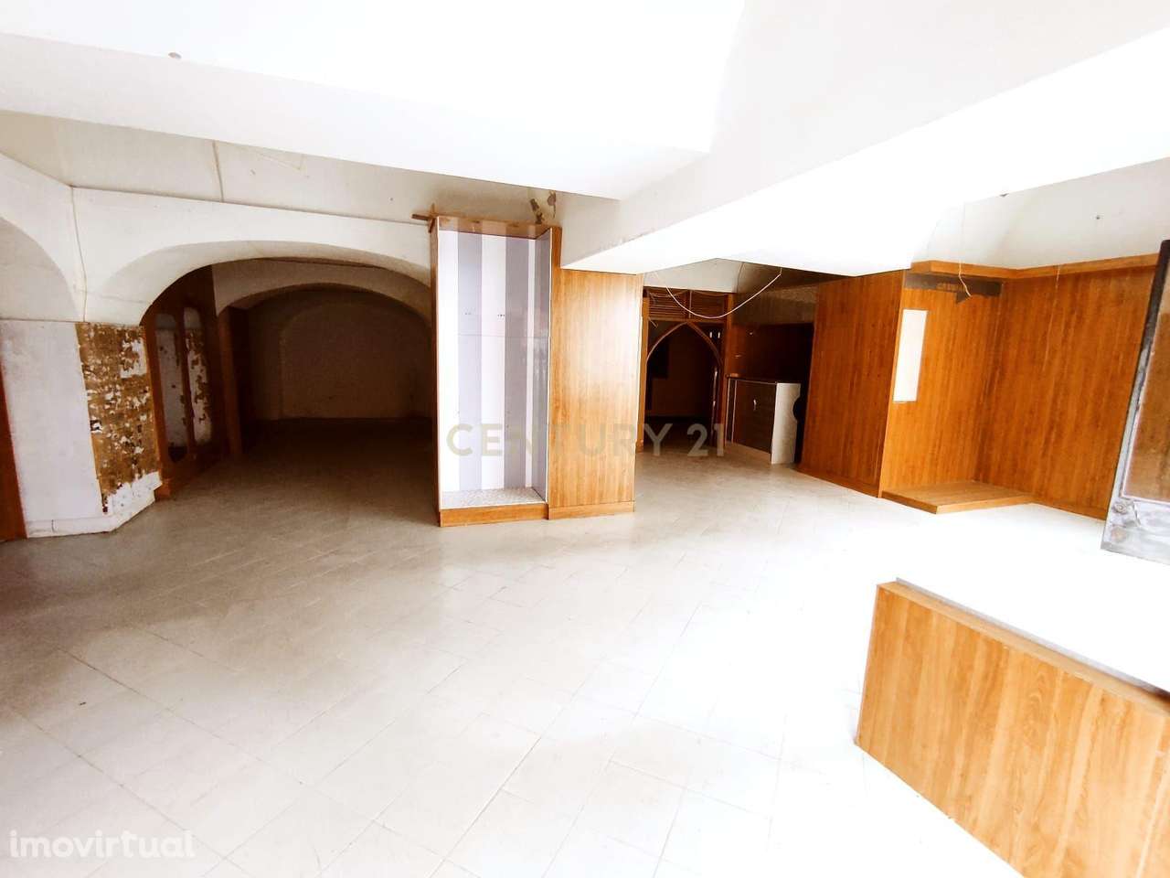 Espaço comercial em local privilegiado - Grande imagem: 3/8