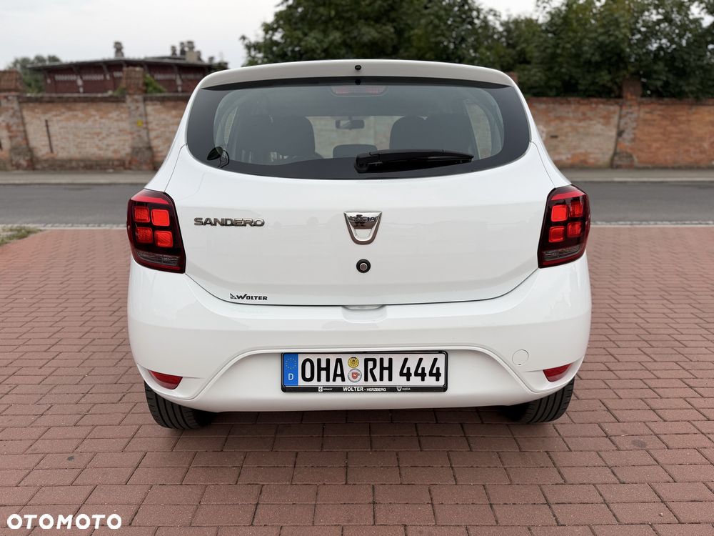 Dacia Sandero - 4
