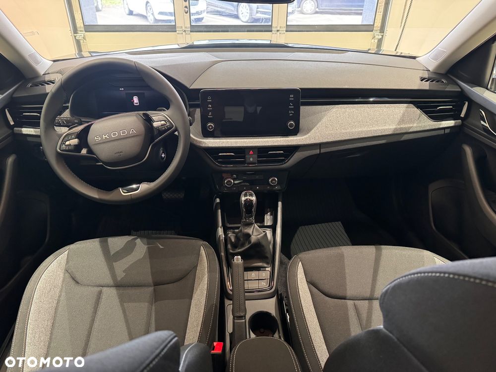 Skoda Kamiq 1.5 TSI Drive DSG - 6