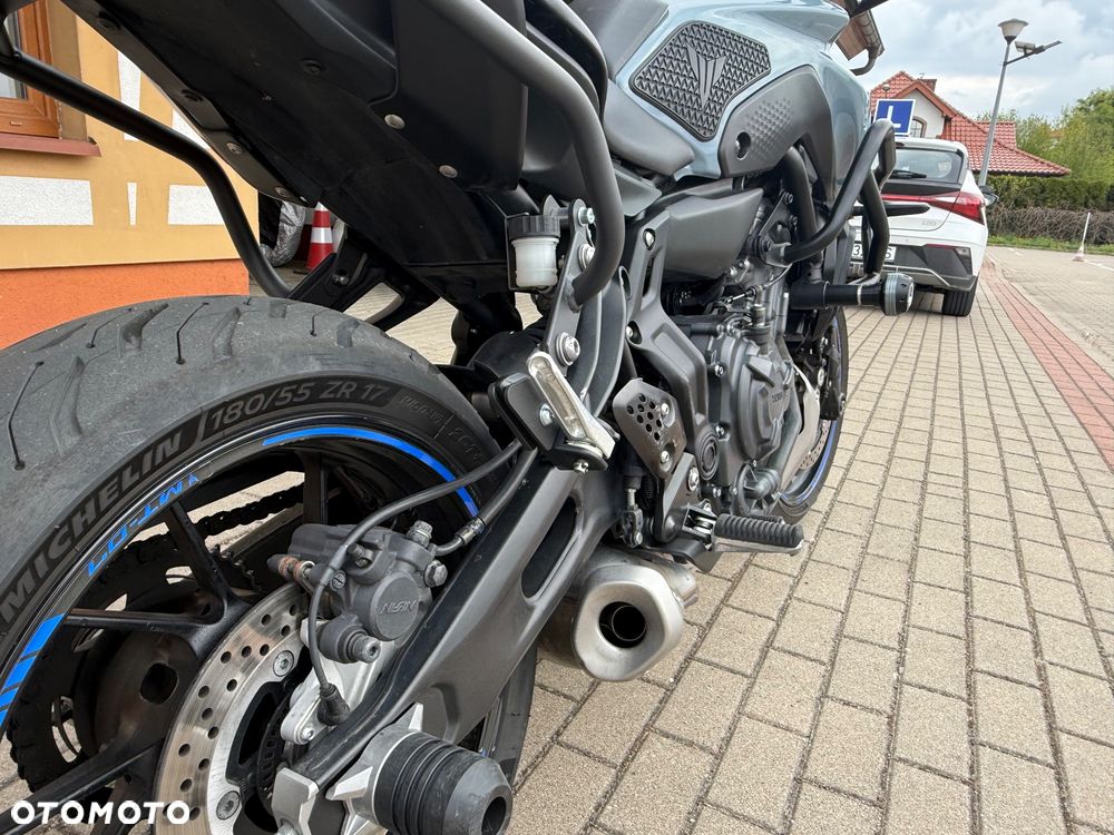 Yamaha MT - 12