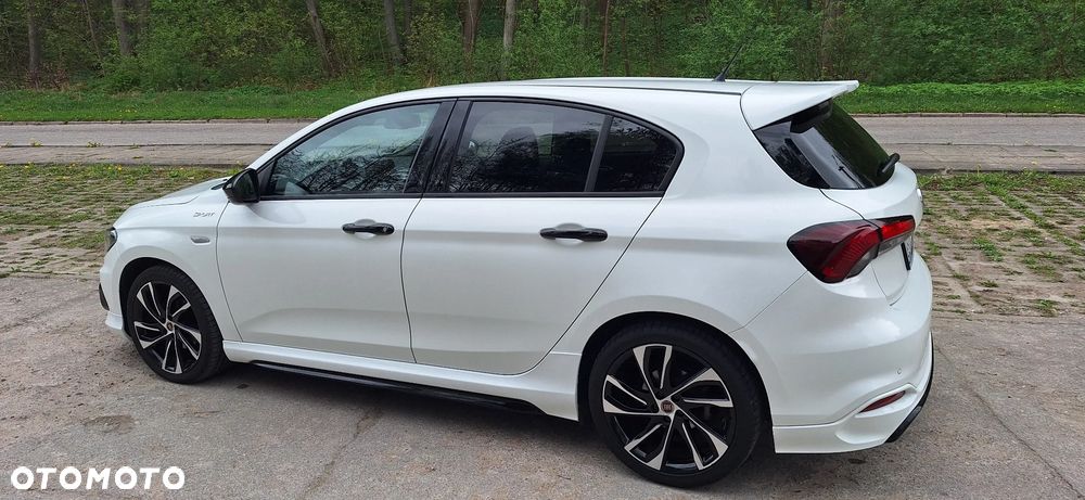Fiat Tipo 1.4 T-Jet 16v S-Design - 4