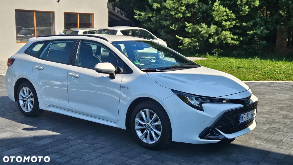 Toyota Corolla 1.8 Hybrid Comfort - 18
