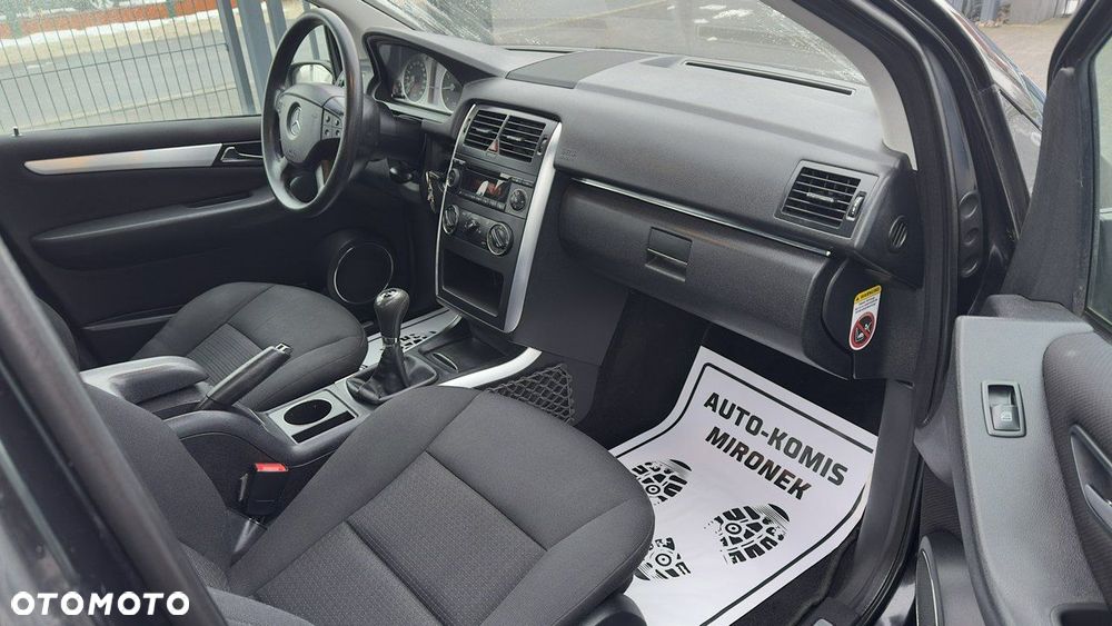 Mercedes-Benz Klasa B - 18