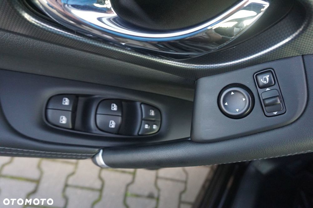 Nissan Qashqai 1.3 DIG-T TEKNA+ - 11