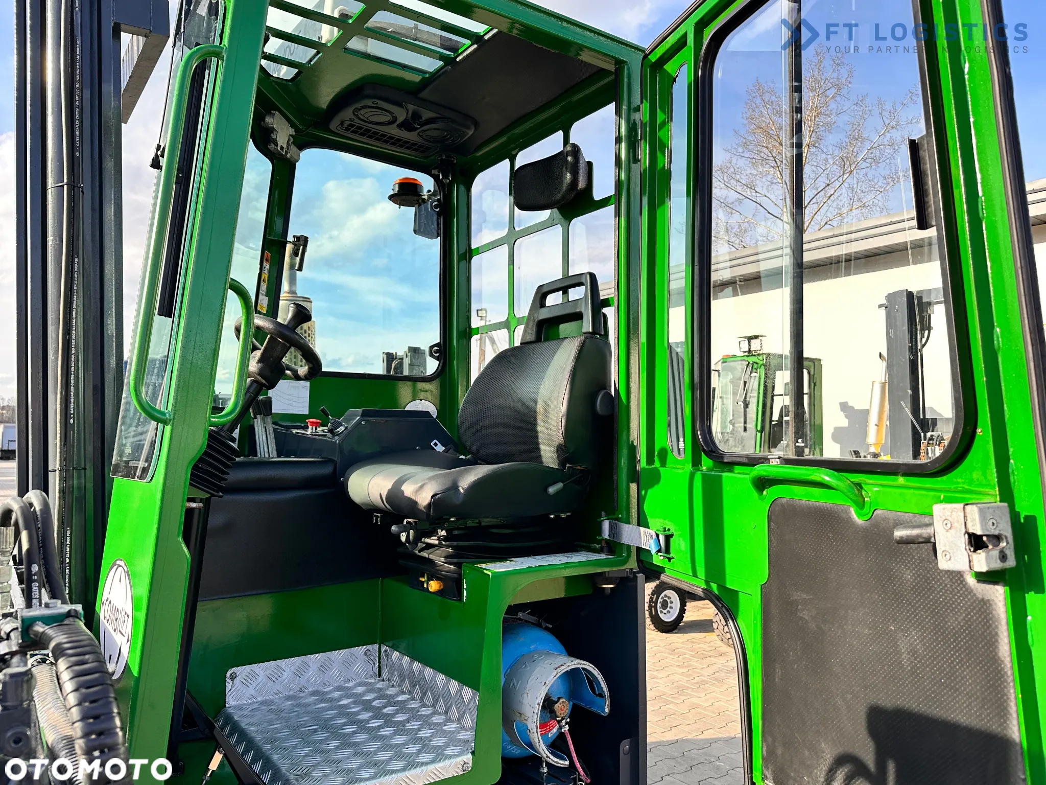 Combilift C5000XL / LPG / KLIMATYZACJA / SZEROKI POZYCJONER / DUPLEX / REGULOWANE WIDŁY / NOWE OPONY / STAN IDEALNY! - 13