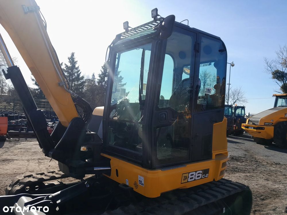 JCB 86C-2 - 15