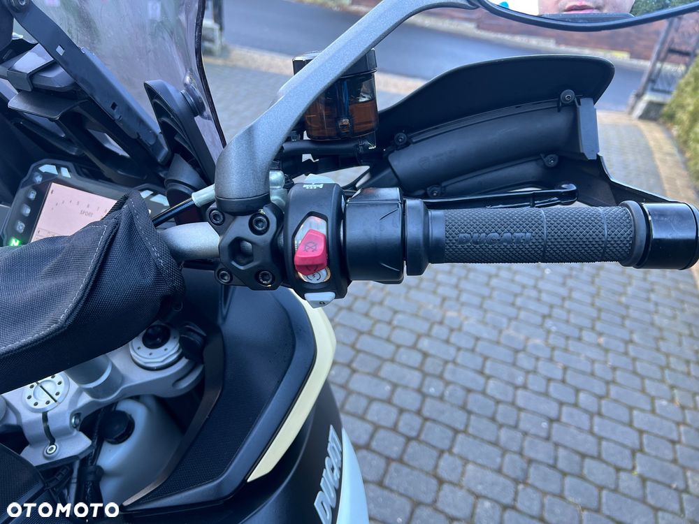 Ducati Multistrada - 4