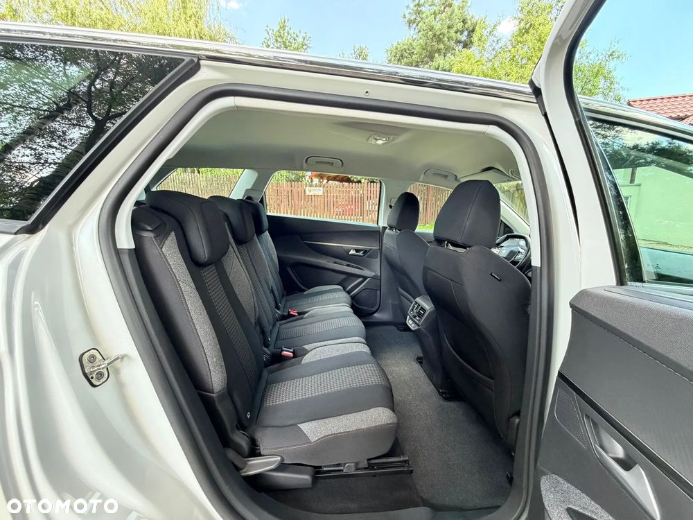 Peugeot 5008 PureTech 130 Allure - 29