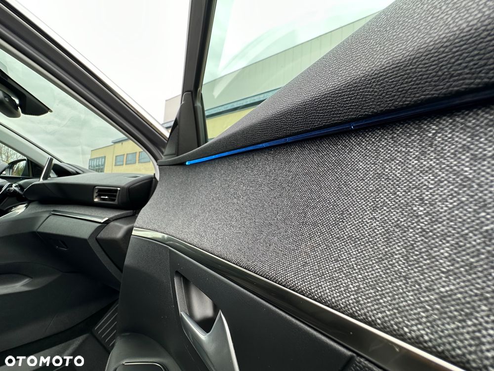 Peugeot 3008 BlueHDi 130 Stop & Start EAT8 Allure - 21