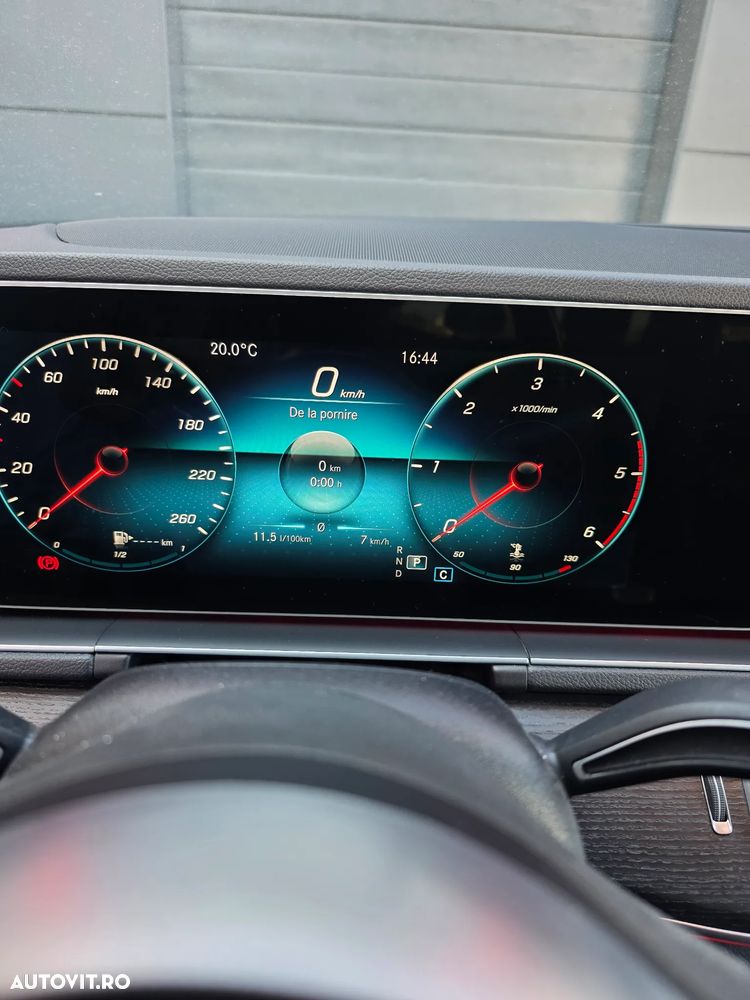 Mercedes-Benz GLE - 40