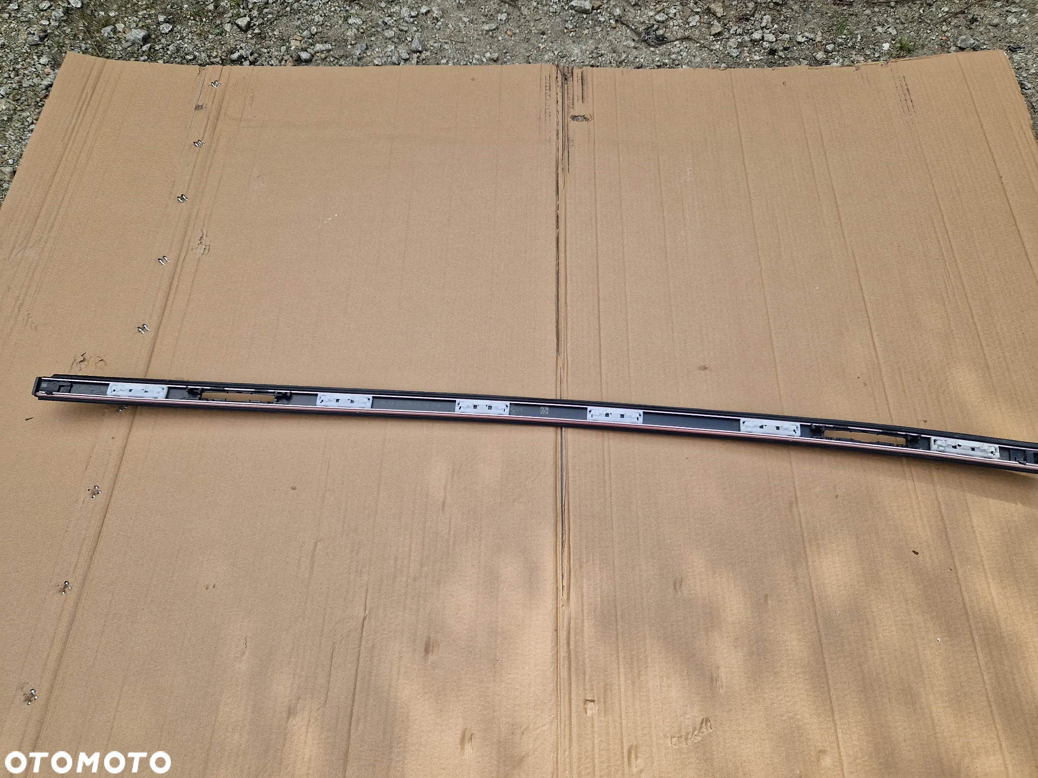 Mercedes C-Klasa W206 listwa dachowa lewa A2066900300 - 8