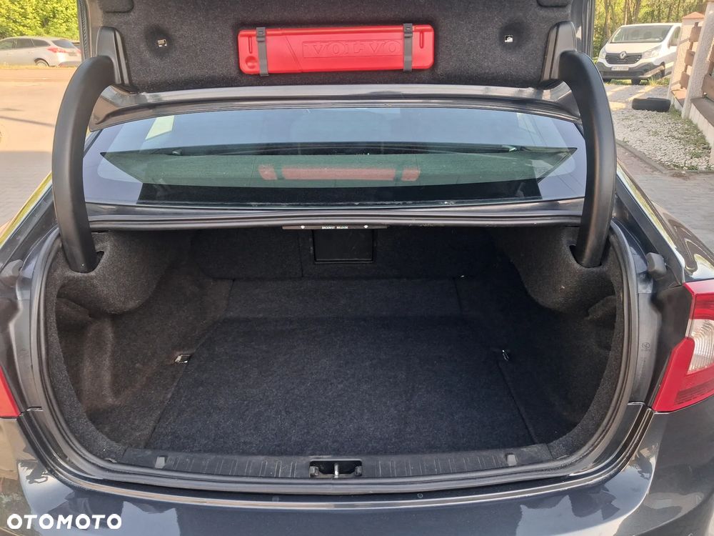 Volvo S60 DRIVe Kinetic - 13