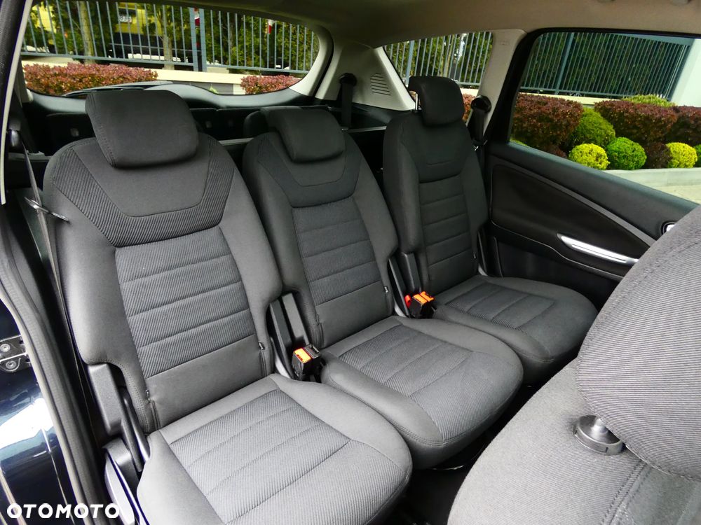 Ford S-Max 2.0 TDCi DPF Titanium - 17