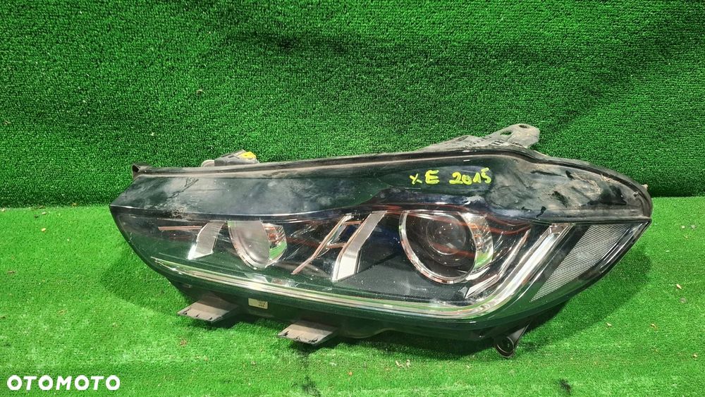 LAMPA PRZÓD LEWA XENON GX73-10W030-DE JAGUAR XE X760 2015 ROK ANGLIK UK - 1