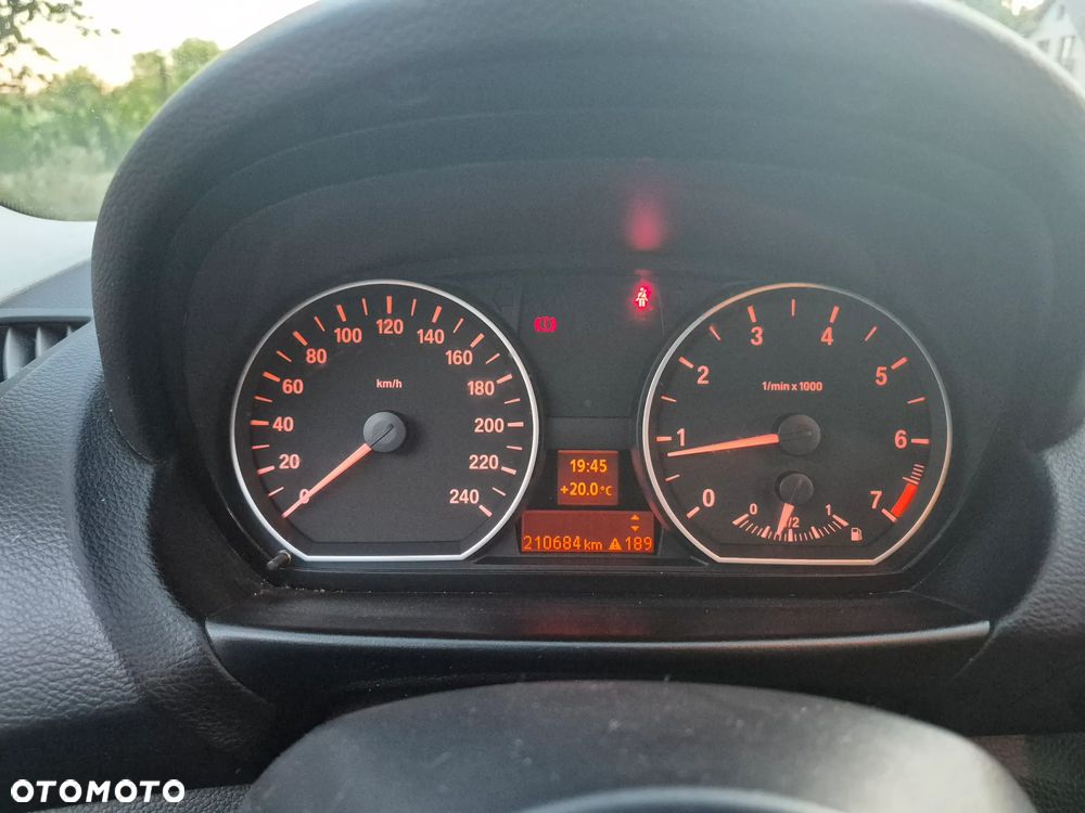 BMW Seria 1 118i - 16