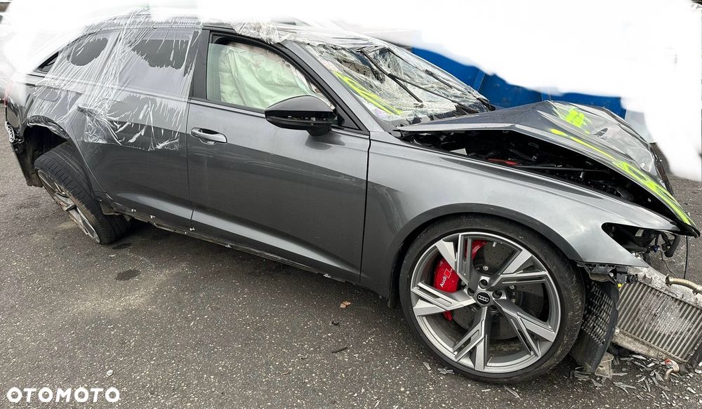 Audi RS6 Avant 4.0 TFSI quattro tiptronic - 4