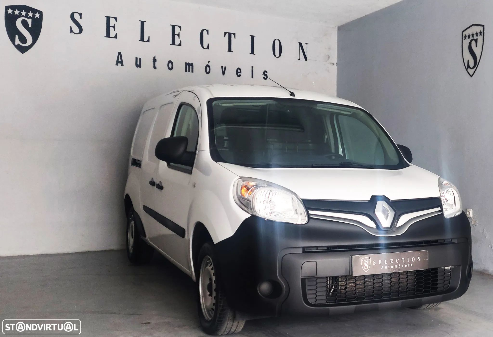 Renault Kangoo Maxi 3 Lug - 1
