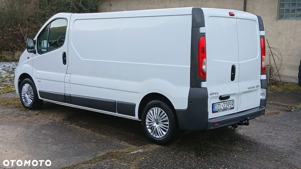 Opel VIVARO - 17