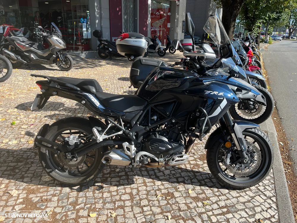Benelli TRK 502
