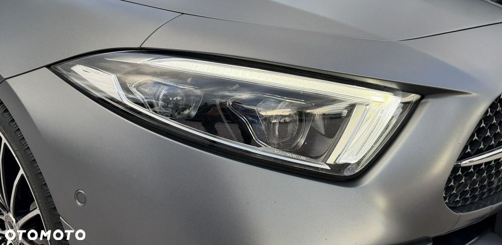 Mercedes-Benz CLS 300 d 4Matic 9G-TRONIC AMG Line - 17