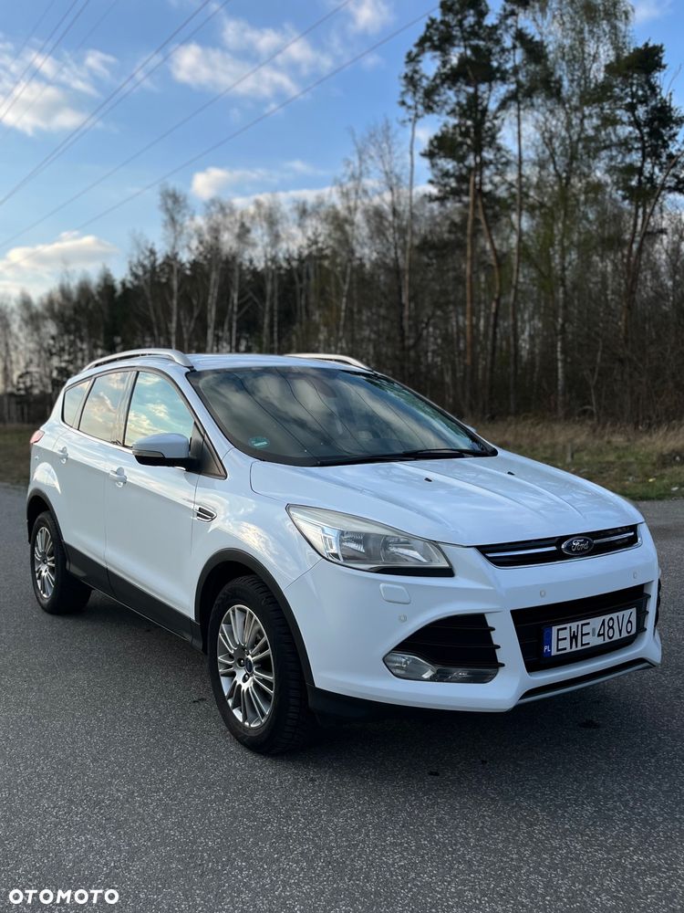 Ford Kuga 1.6 EcoBoost 2x4 Titanium - 1