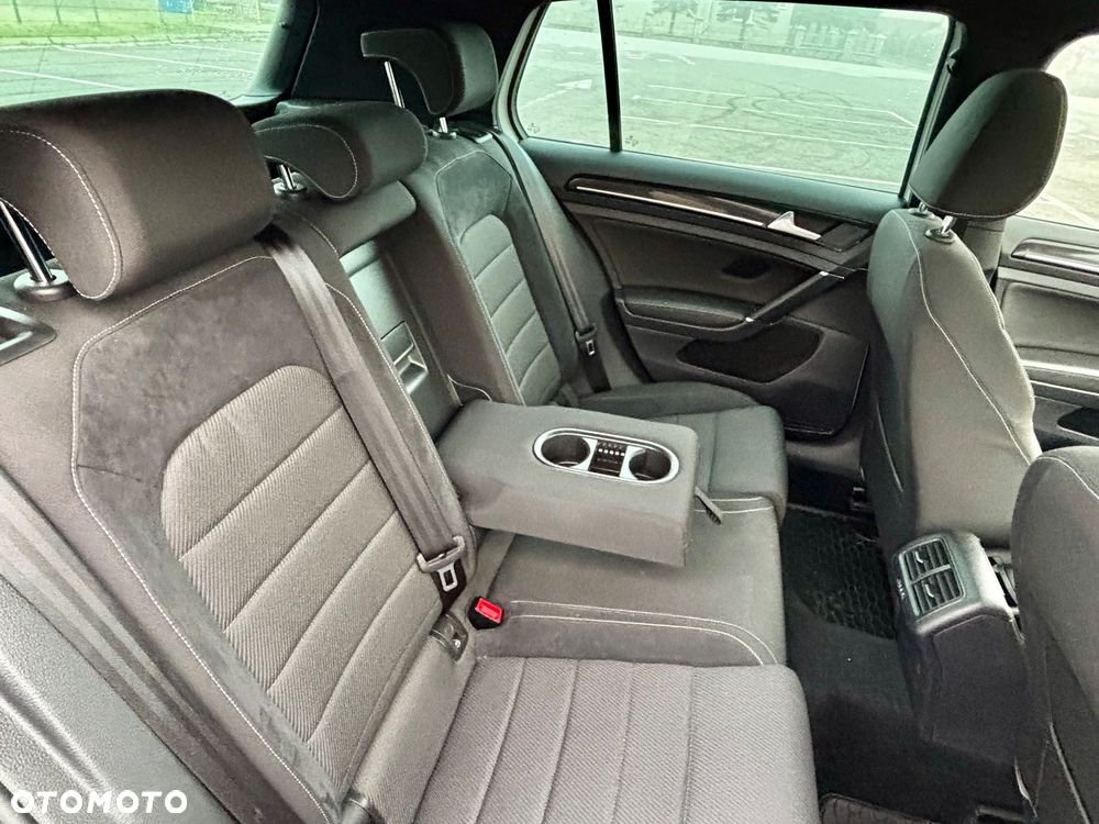 Volkswagen Golf VII 2.0 TSI BMT 4Mot R DSG - 11