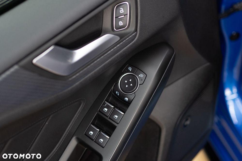 Ford Focus - 20