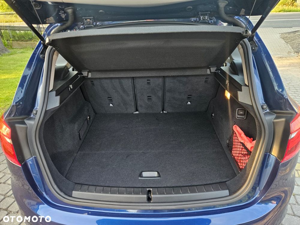 BMW Seria 2 216i - 23