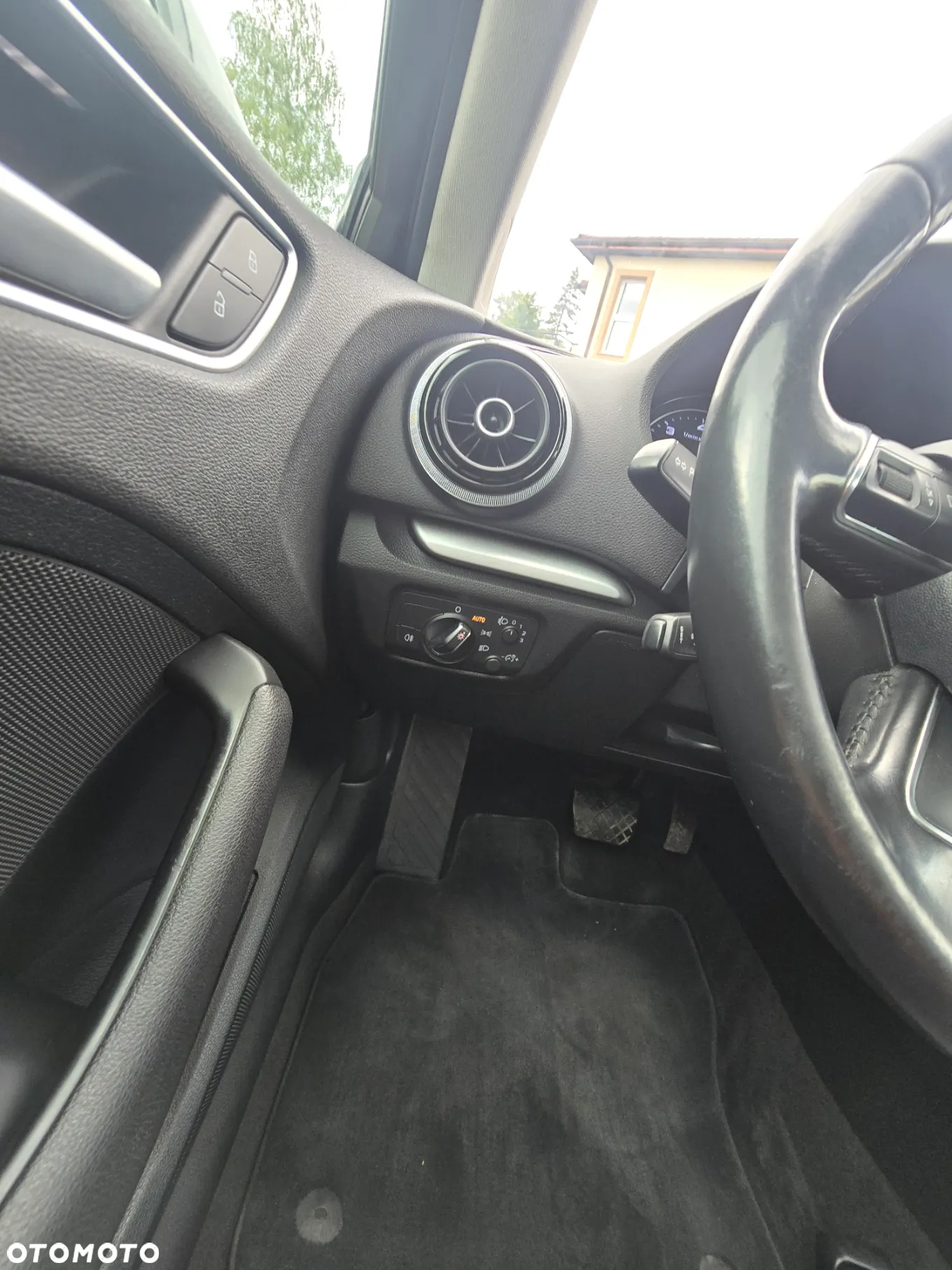 Audi A3 1.6 TDI S tronic - 19