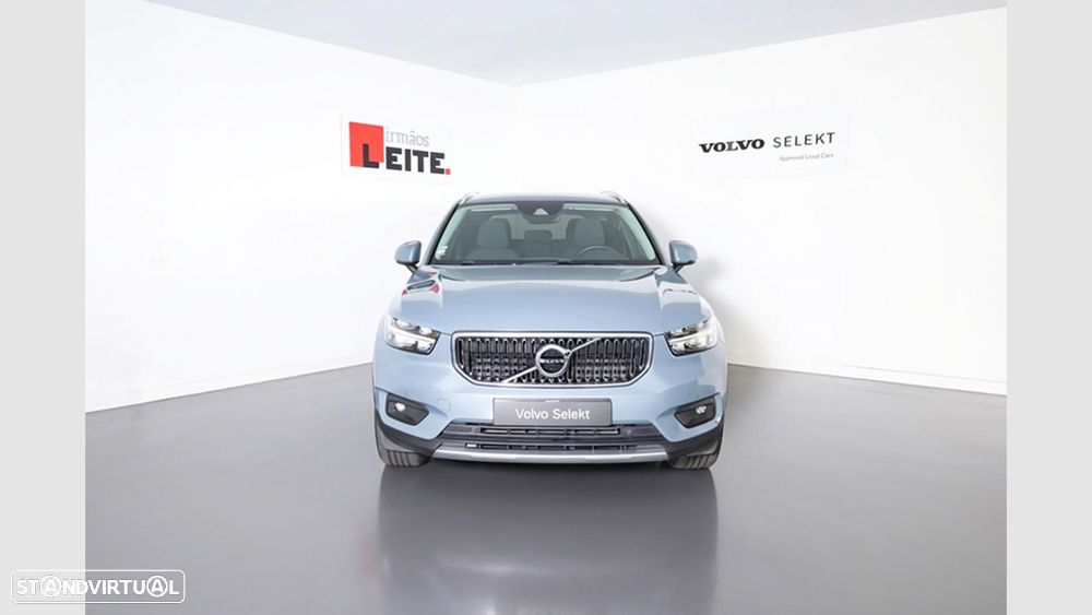 Volvo XC 40 1.5 T2 Momentum Plus - 3