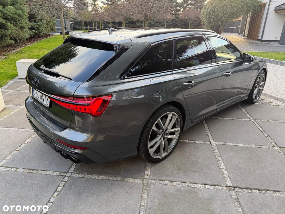 Audi S6 Avant - 25