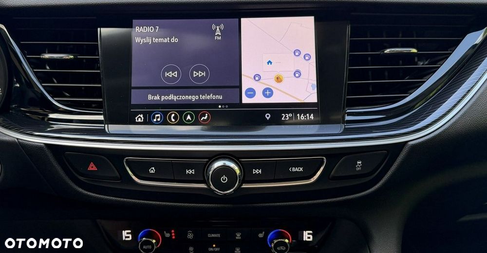Opel Insignia - 18