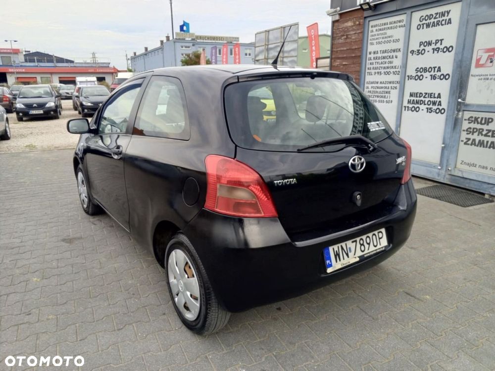 Toyota Yaris - 2