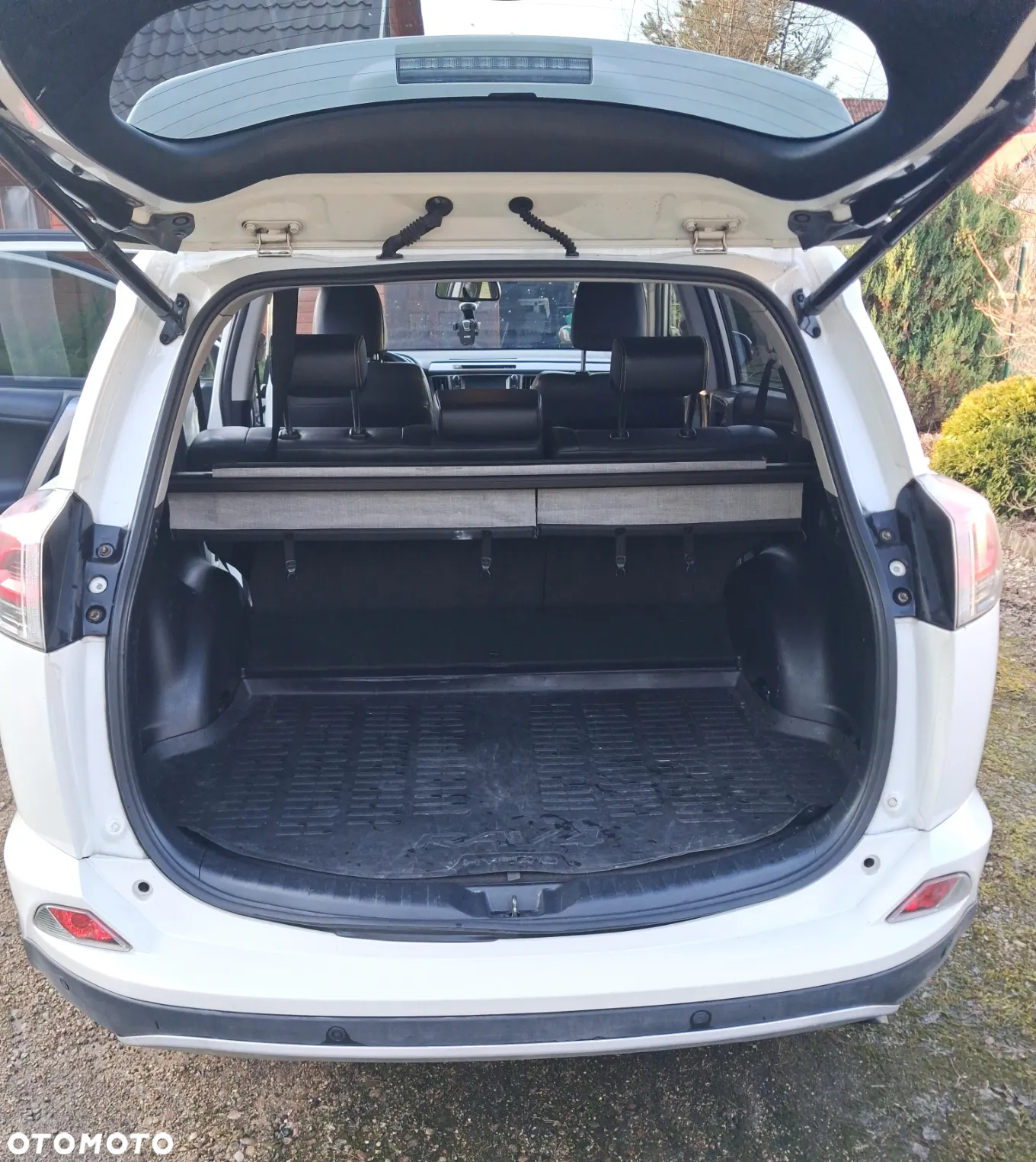 Toyota RAV4 Hybrid Premium 4x4 - 20