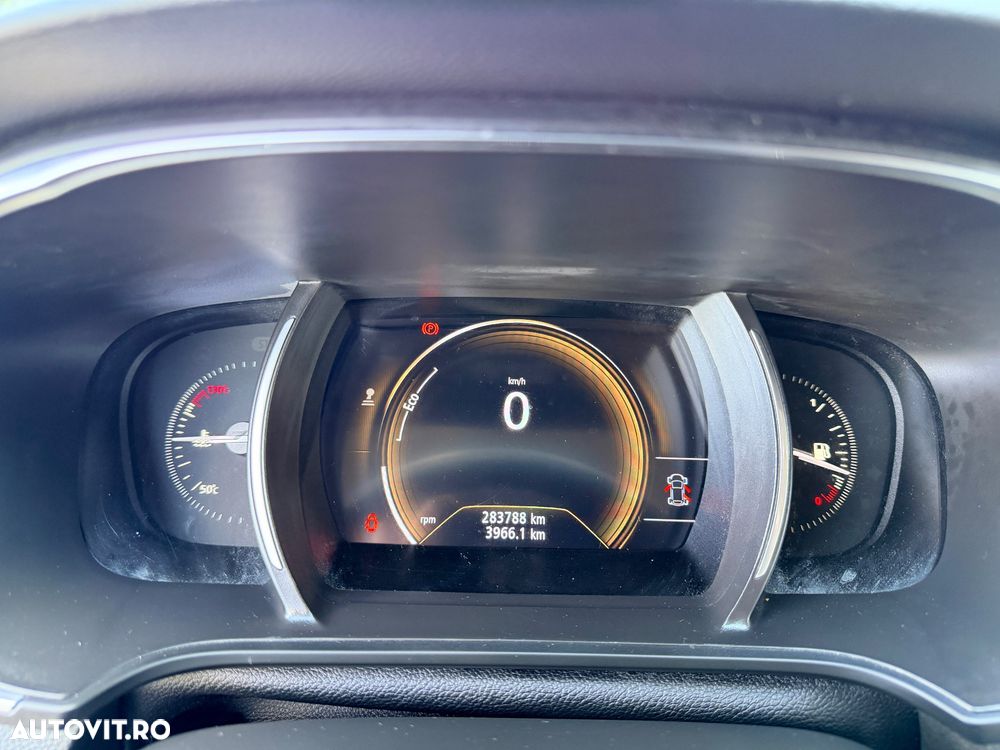 Renault Megane - 30