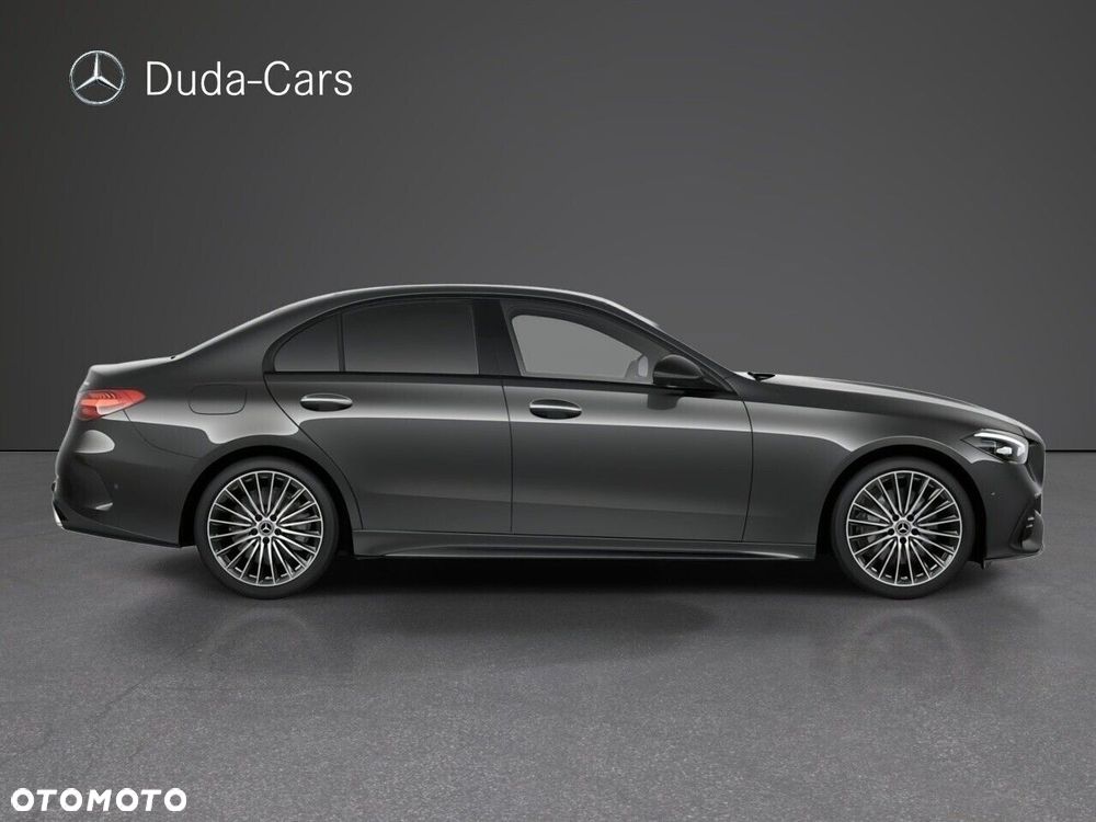 Mercedes-Benz C-Class 2026 photo 3
