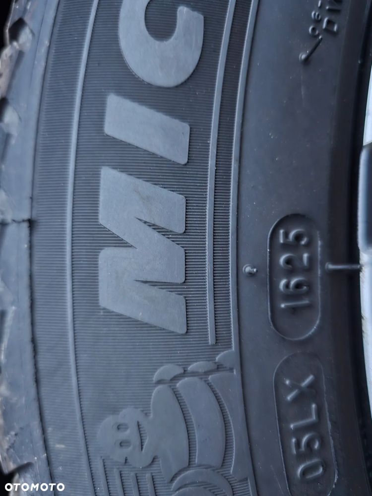 Peugeot 3008 1.6 PureTech Hybrid PHEV Allure Pack S&S EAT8 - 31