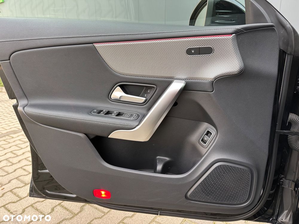 Mercedes-Benz CLA 180 d 8G-DCT Progressive Line Advanced - 18