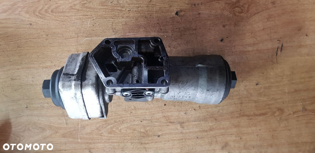 SEAT SKODA VW 1.4 TDI OBUDOWA FILTRA OLEJU 045115389G - 2