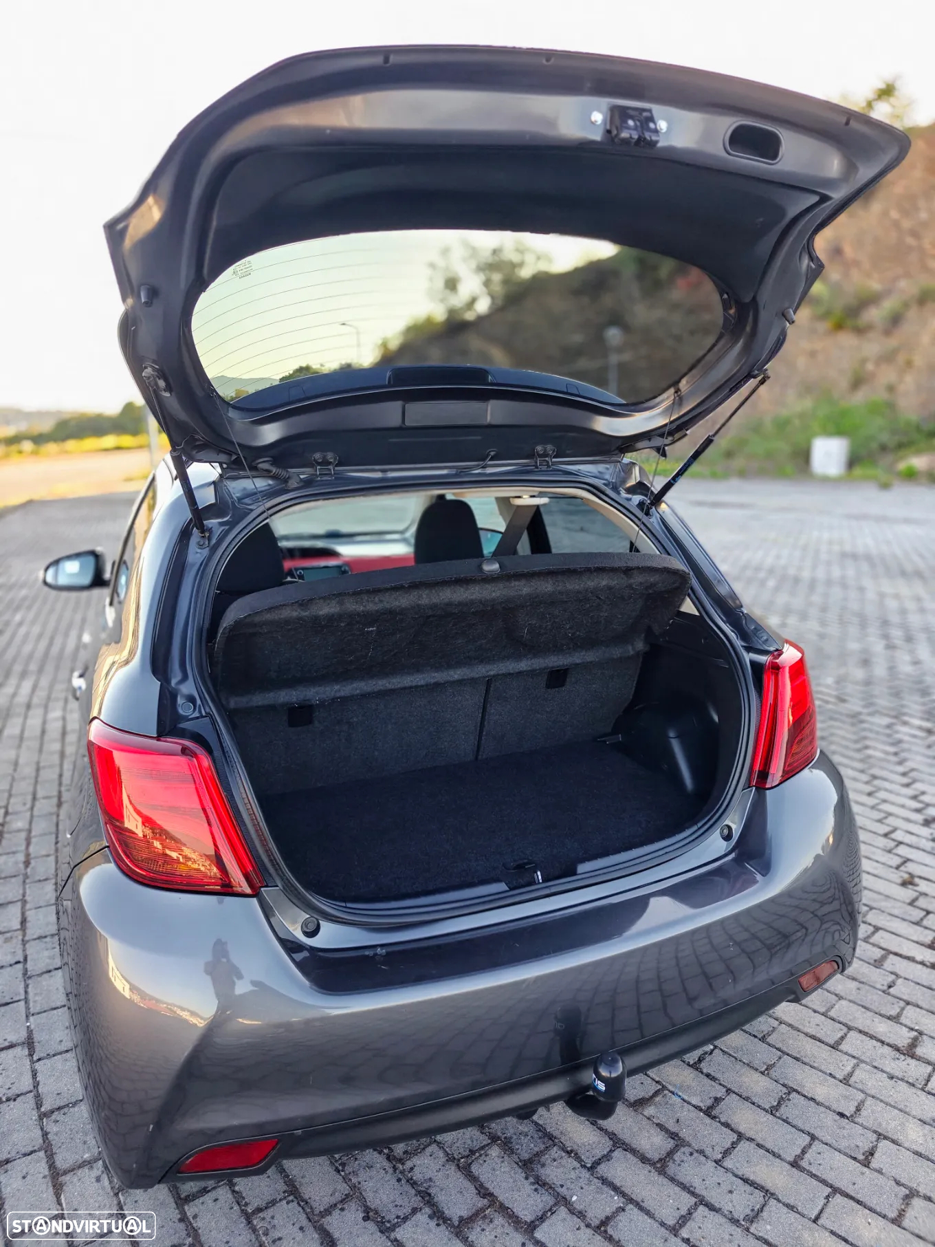 Toyota Yaris 1.4 D-4D Sport+P.Techno +T.Panoramico - 18