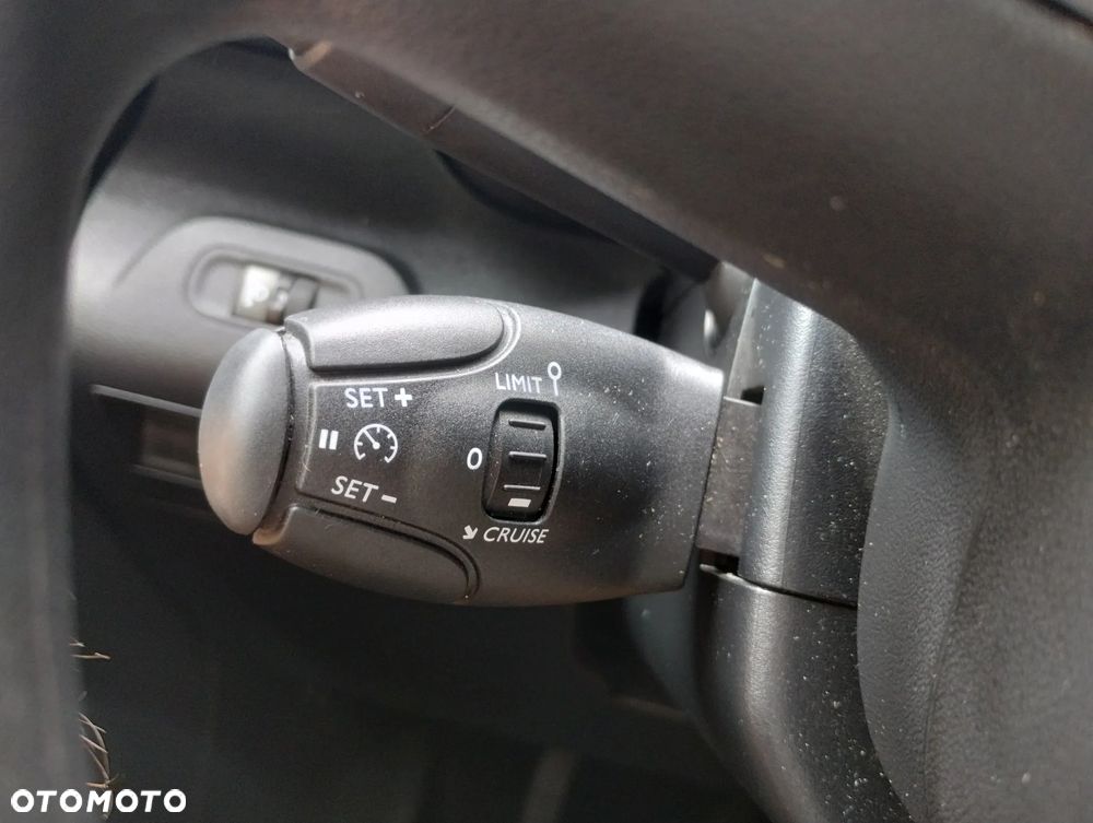 Toyota Proace City VAN - 12