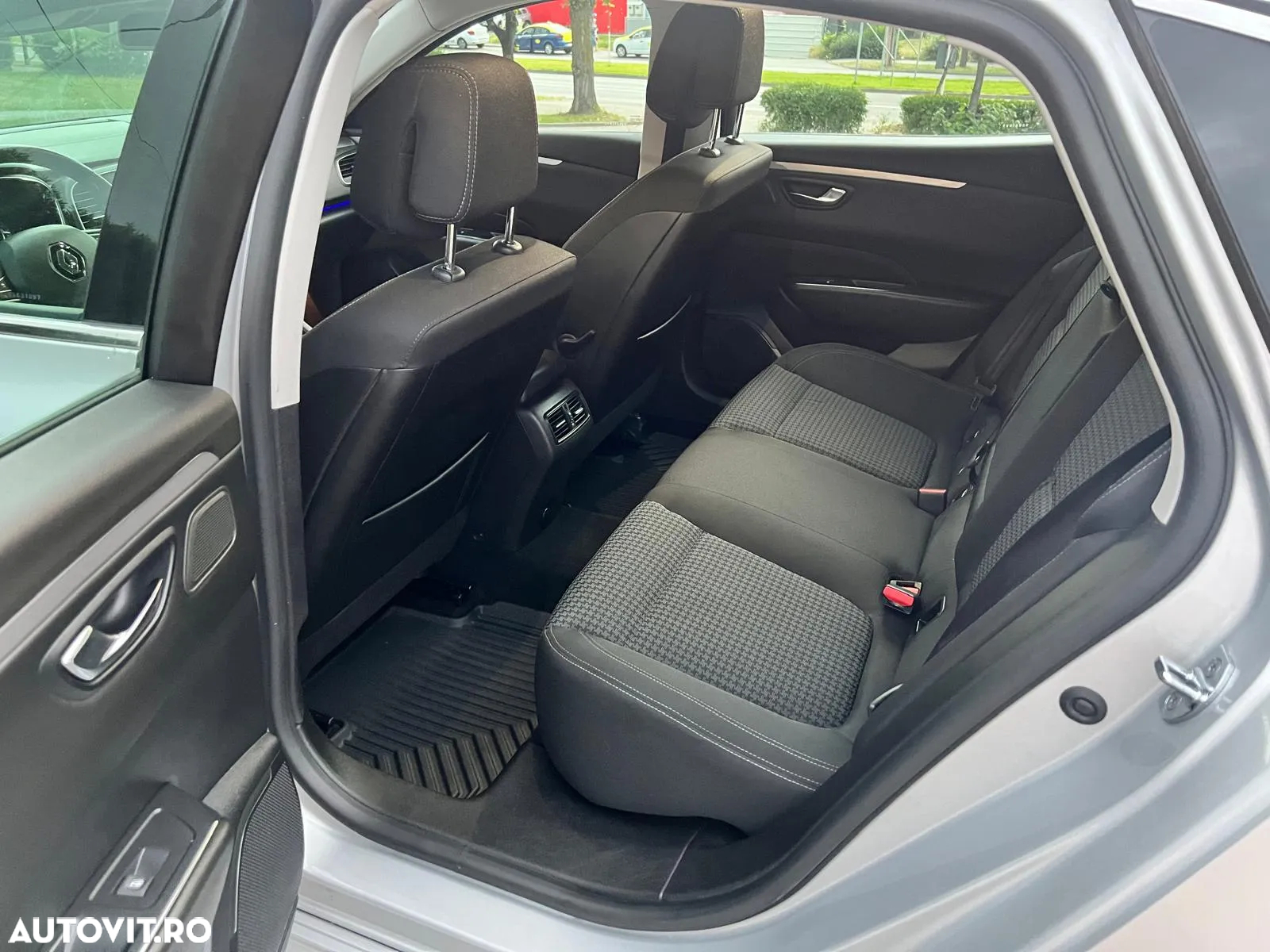 Renault Talisman - 13