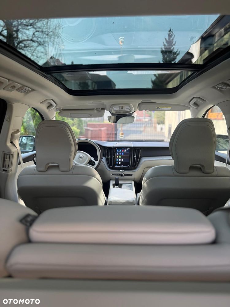 Volvo XC 60 - 21